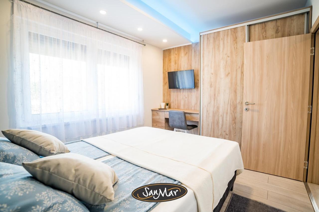 San-mar Apartment *